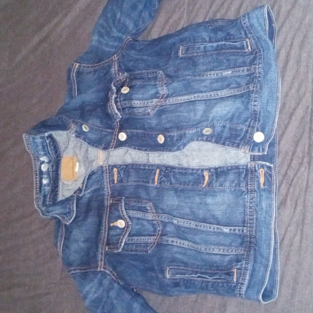 Denim jacket - Picture 2 of 3